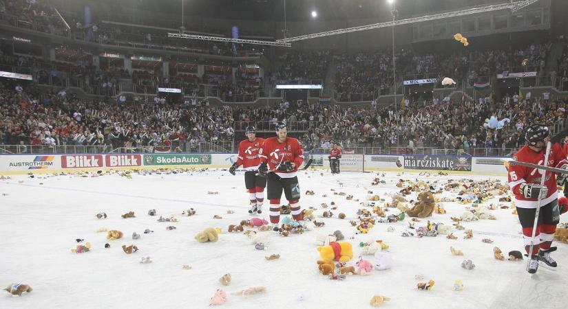 A jótékonyság jegyében csatáznak Kaposváron az Acélbikák és a Titánok