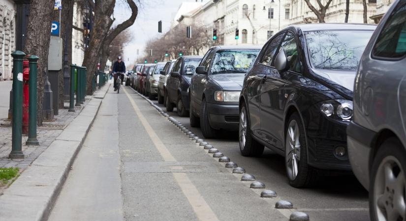 Budapest újabb, kedvelt városrészében szűnik meg az ingyenes parkolás