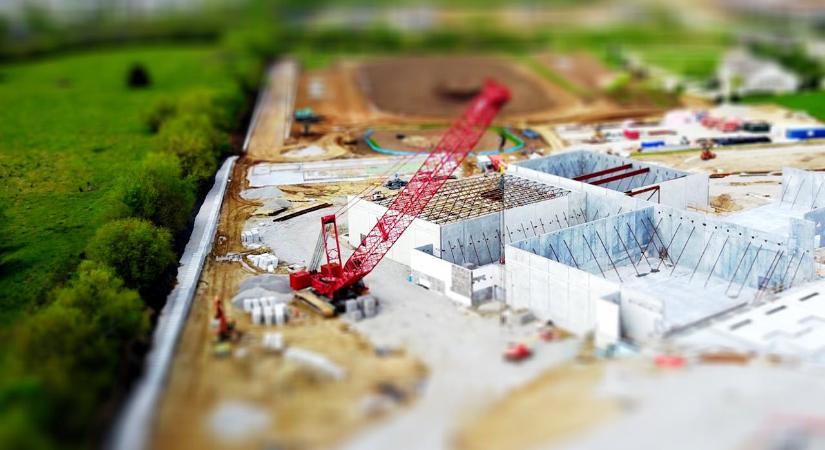 A házépítéshez még mindig beton kell, nem wifi