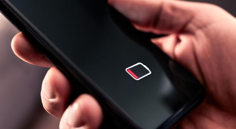 Nem a véletlennek köszönhető, ha mostanában túl gyorsan merül le a telefonja