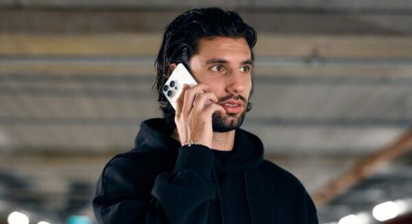 Új gazdát keres Szoboszlai Dominik felújított telefonja