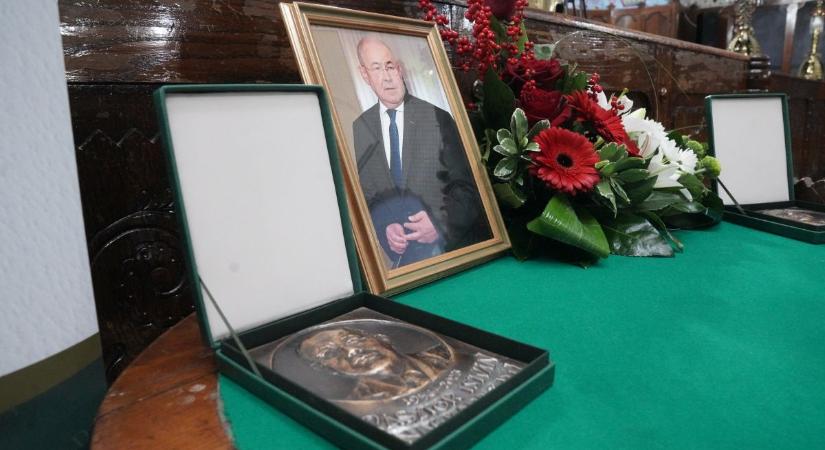 Átadták a Pásztor István-díjakat Szabadkán