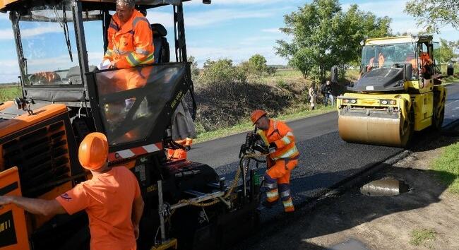 KSH: a munkanélküliségi ráta 4,4 százalék