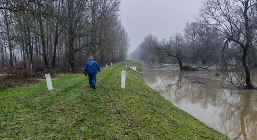 A Sajó áradása miatt megközelíthetetlenné vált egy borsodi település
