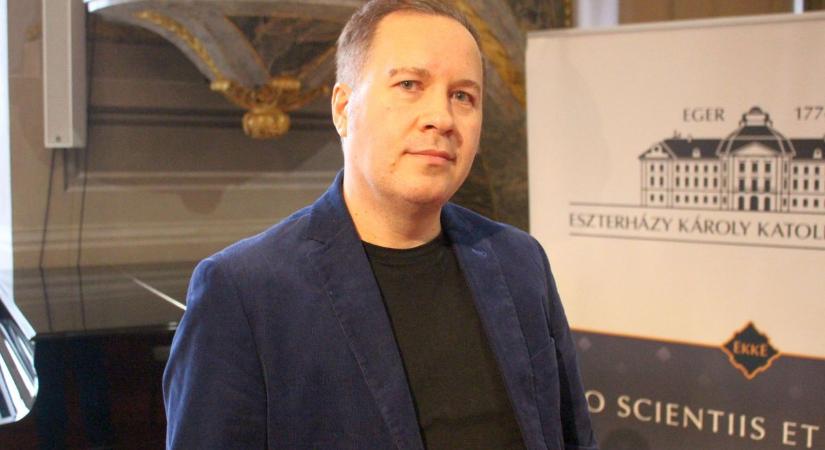 Aki kíváncsi, az ma aranykorba született