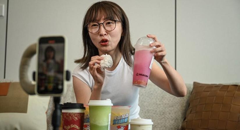 Ez már tényleg a vég: Facebook-csoportokban versenyeznek egymással az influenszerek