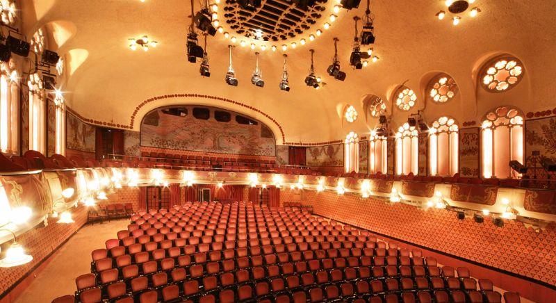 „Angyalbérlet” akciót hirdet nehéz sorsúaknak a veszprémi színház