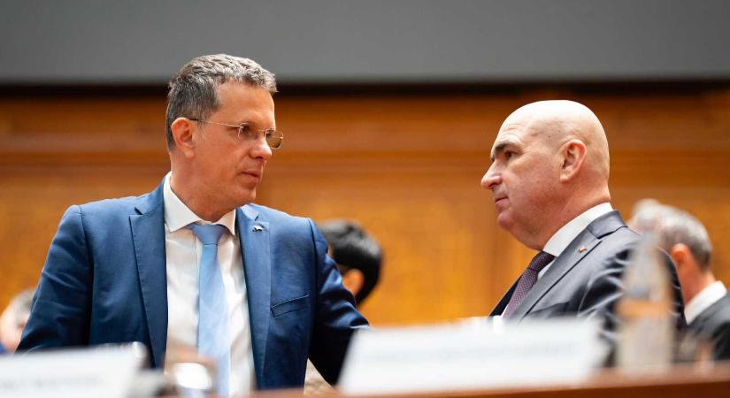 Belebukhat diplomabotrányába a védelmi miniszter