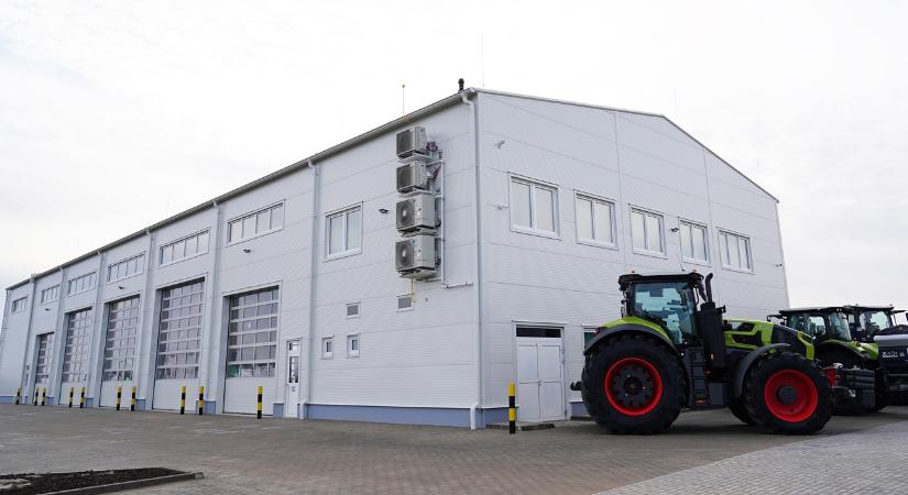 Új korszakot nyitott az AXIÁL Szekszárdon – Modern szervizközpontot adtak át