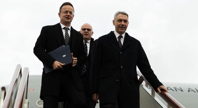 Orbán Viktor megérkezett Moszkvába: kiderült kivel találkozik Putyin oldalán – igazi nagyágyú is részt vesz az egyeztetésen