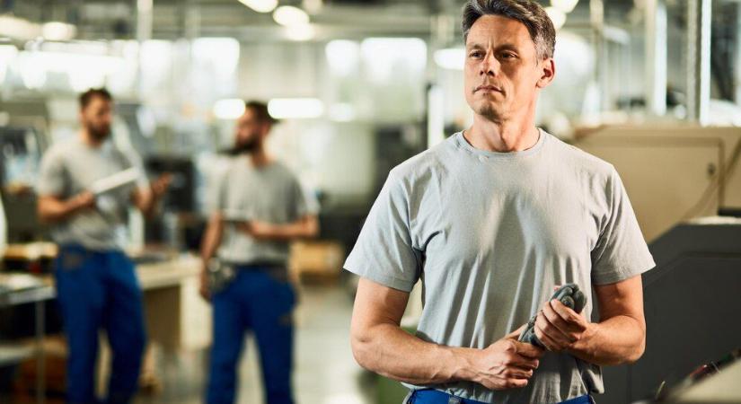 KSH: kevesebben dolgoznak, mint tavaly