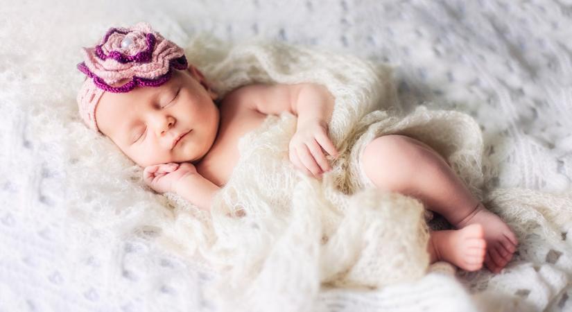 5 gyönyörű lánynév, amiből árad a szeretet