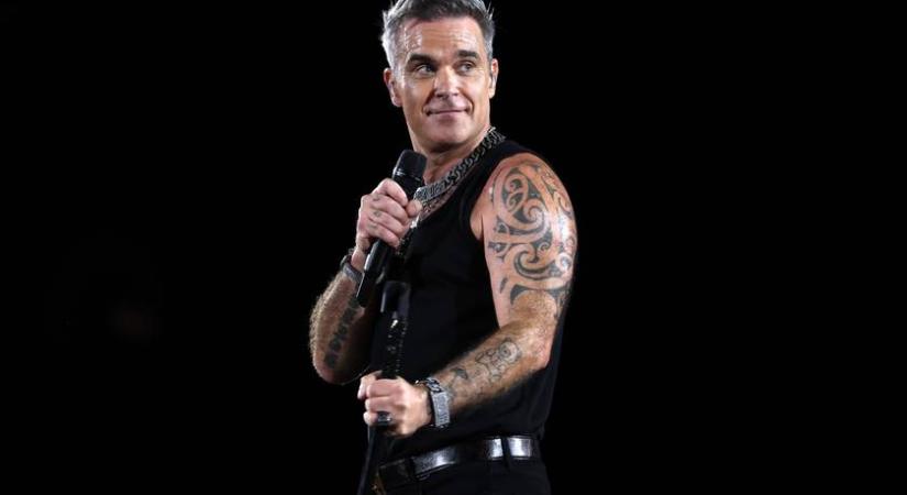 Robbie Williams 13 éves lányából szép kamasz lett: Teddy színésznőként debütált