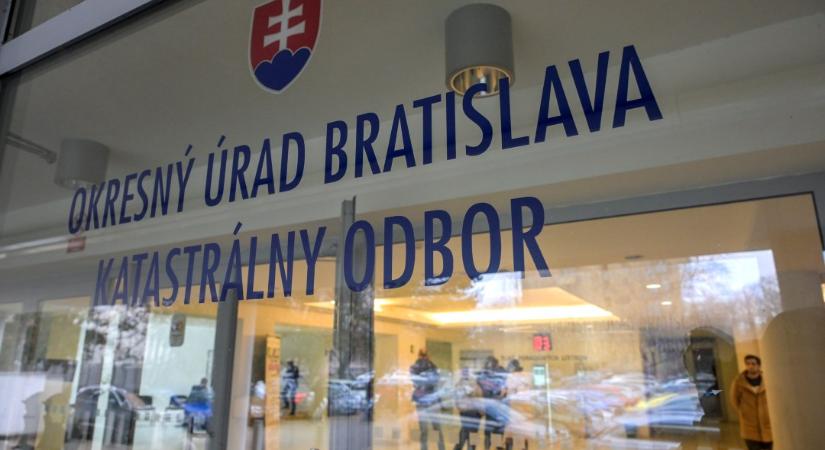Fizetőssé válik a szlovák kataszter: vége az anonim nézelődésnek