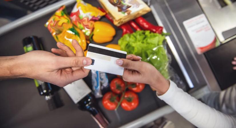 Decembertől ebben a boltban is fizethetsz SZÉP-kártyával