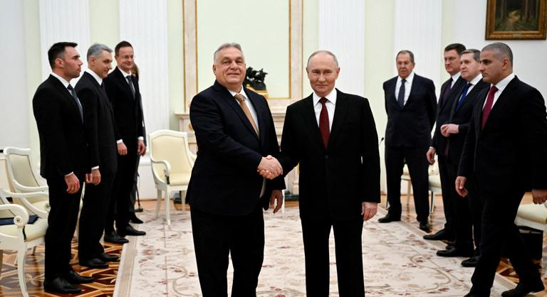 Orbán Viktor ajánlatot tett Vlagyimir Putyinnak a kremlbeli találkozón