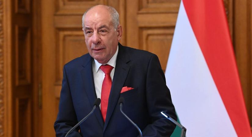 Megtört a jég, ettől begörcsölhetnek Brüsszelben: összehívta a V4ek államfőit Sulyok Tamás