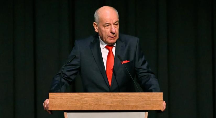 Újraindul a V4-együttműködés, államfői csúcsot hívott össze Sulyok Tamás