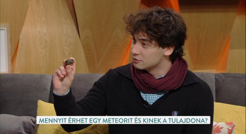 Szabó Norton megmutatja, hogyan ismerhető fel egy valódi meteorit