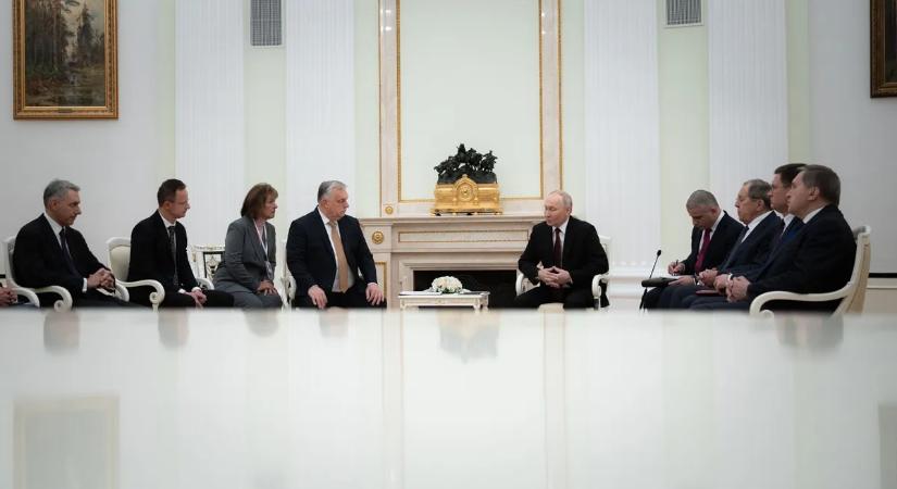 Orbán Viktor Moszkvában: Budapest készen áll egy békecsúcsra