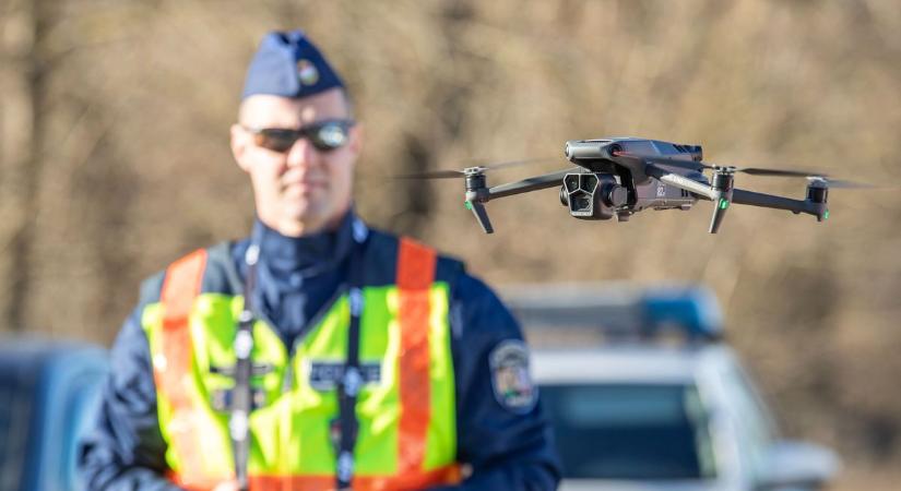 Razziáztak a rendőrök az M7-esen: megdöbbentő az eredmény