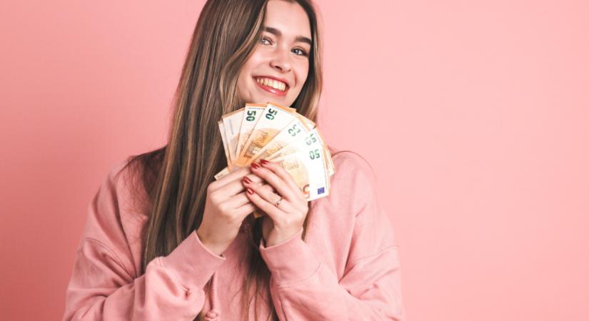 3 csillagjegy, akinek az életébe váratlan pénzügyi lehetőség érkezik – és végre fellélegezhet anyagilag