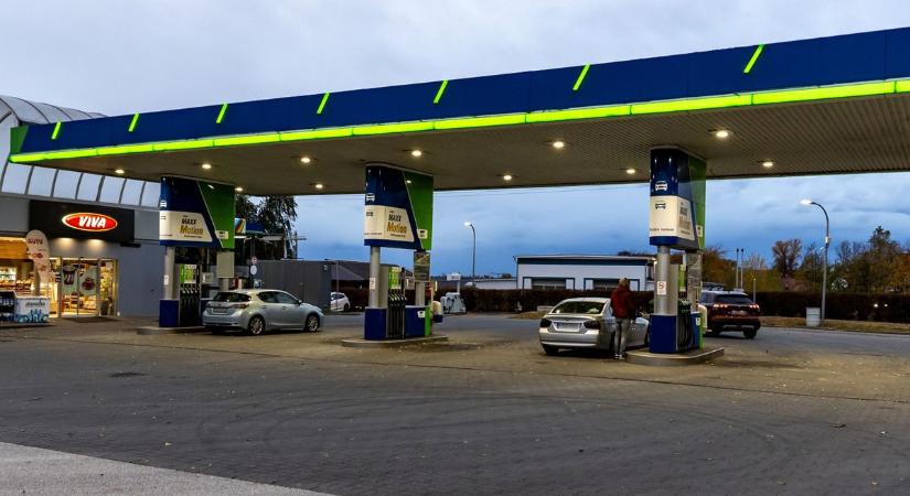 Durva áresés közeleg a hazai kutakon a hétvégén