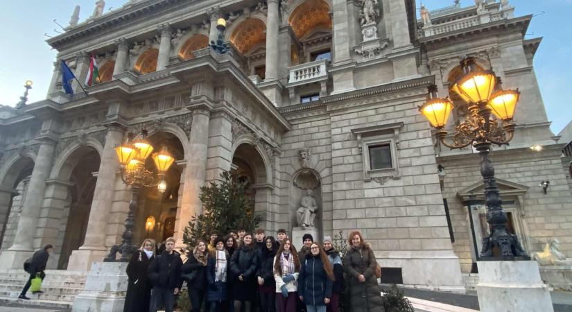 Történelem és ünnepi ragyogás Budapesten