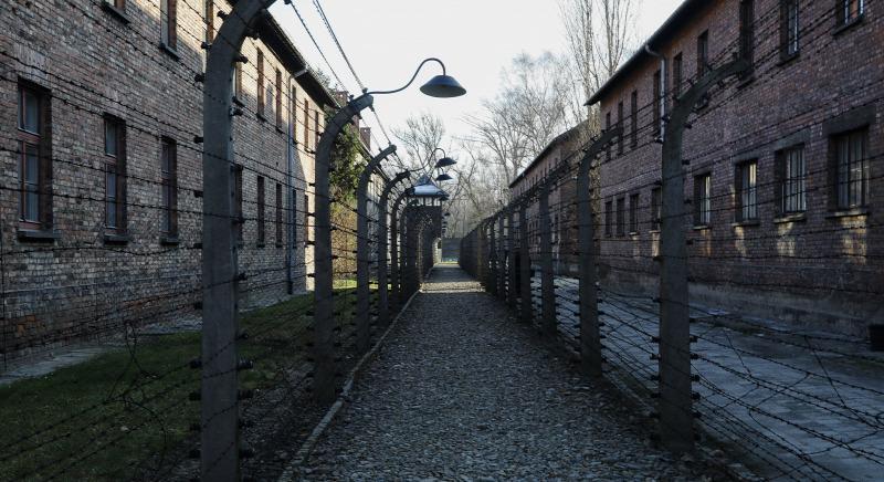 Holokauszt-emléknap – Gulyás: Magyarország ma képes megvédeni a magyar zsidóságot