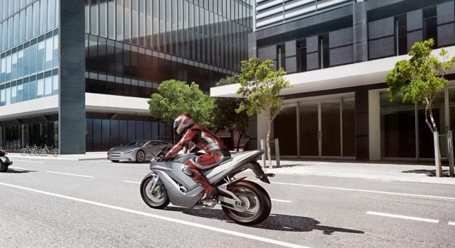 A motorosok biztonságára vigyáz a Bosch