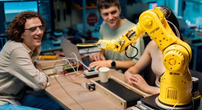 A MI nem veszi el a magyar mérnökök munkáját