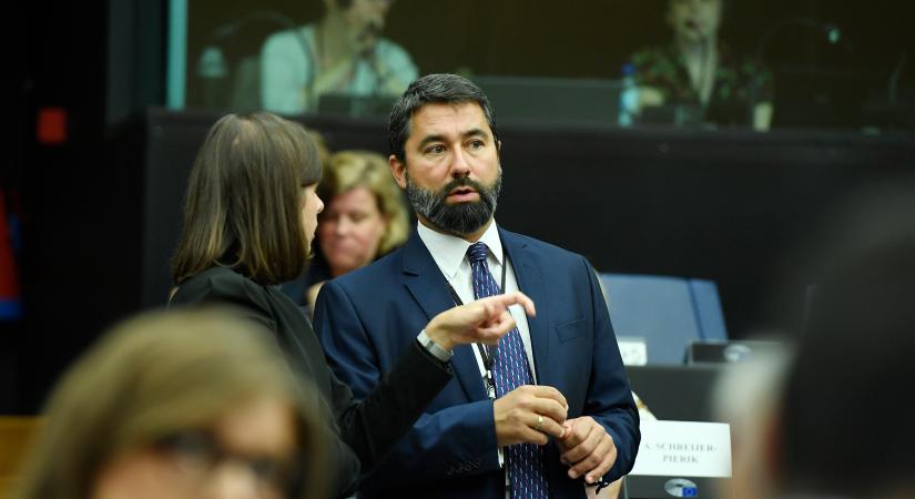 Hidvéghi Balázst választotta az EPP az Europol ellenőrzését végző parlamenti csoportba
