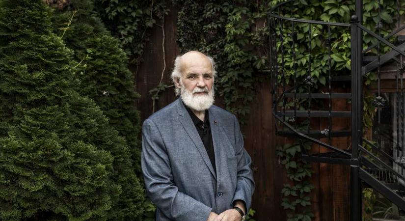 Felmondta az Iványi Gáborékkal kötött szerződését az V. kerület