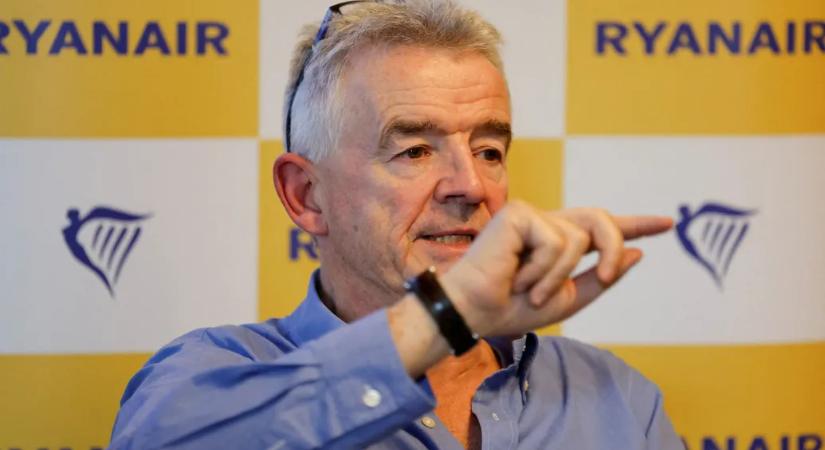 Az utasok jártak jól vele, ezért meg is szünteti új bérletének árusítását a Ryanair