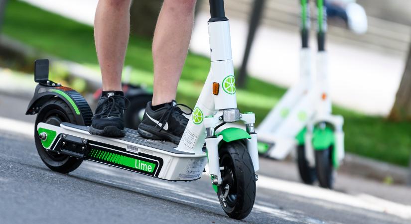 Januártól bírság jár Szegeden a szabálytalan rollerhasználatért