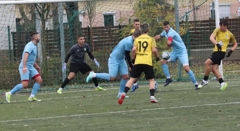 Kiskőrösre utazik az éllovas KTE II., a Kécskét fogadja a Bajai LC