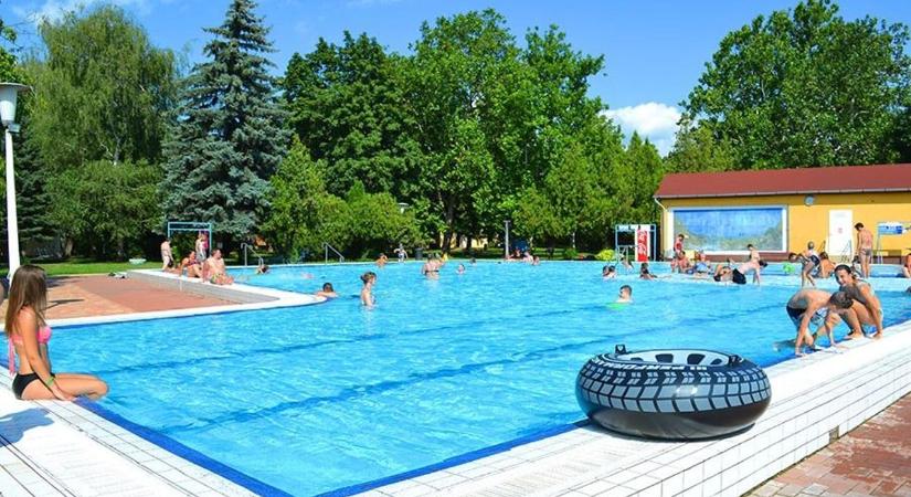 Megjelent a kormányhatározat a tiszafüredi strandfürdőről, százmilliók érkeznek a fejlesztéshez