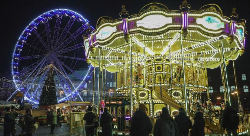 Megbokrosodott csacsi és fényárba borult belváros: így szabadult el a karácsonyi varázslat Szegeden