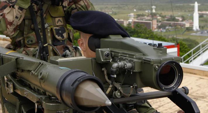 Románia alaposan bekészletez Mistral légvédelmi rendszerekből