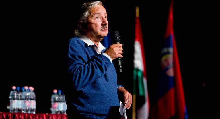 Tűzfalcsoport: Lengyel László elszólta magát, kormányprogramot írt a csapatával