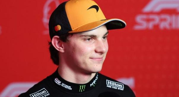 Piastri kint van a gödörből? Pénteki F1-es hírek és sztorik