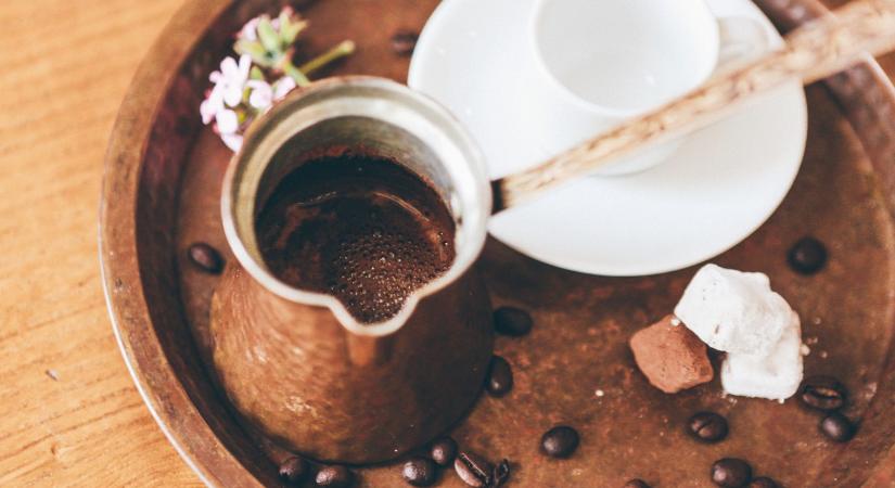 Török kávé: Ami a csésze alján marad, az felfedheti a jövődet