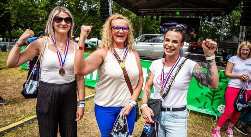 A történet már nem a Szalki-szigeten folytatódik