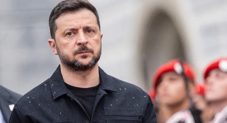 Brüsszel ultimátumot adott Zelenszkijnek, egyre nagyobb a nyomás az ukrán elnökön