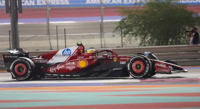 Hamilton padlón: Három kérdés, kilencszavas válasz, nulla biztató jel a Ferraritól