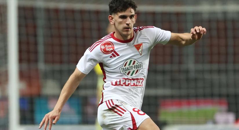 Rémisztő sérülés, a pályáról vitték kórházba a magyar futball nagy reménységét