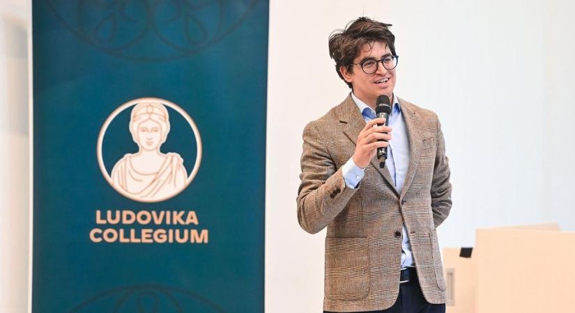 Néhány hete még a kormánynak ajánlkozott, most Magyar Péter kabinetfőnöke – Velkey György László a Tisza Párt zuglói jelöltje