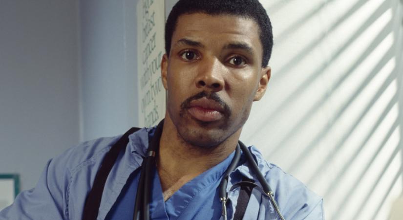 Emlékszel a Vészhelyzet jóképű Benton dokijára? Így fest 63 évesen