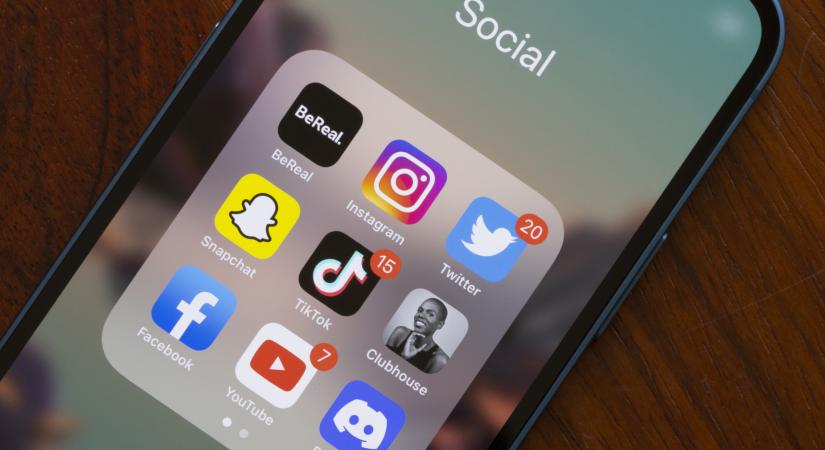 Hashtagből hozam? Így formálja a közösségi média az algoritmikus tőzsdei kereskedést