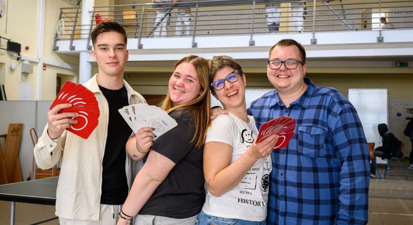 A zaklatás nem magánügy - A soproni Kortárs-csoport szembeszáll a jelenséggel